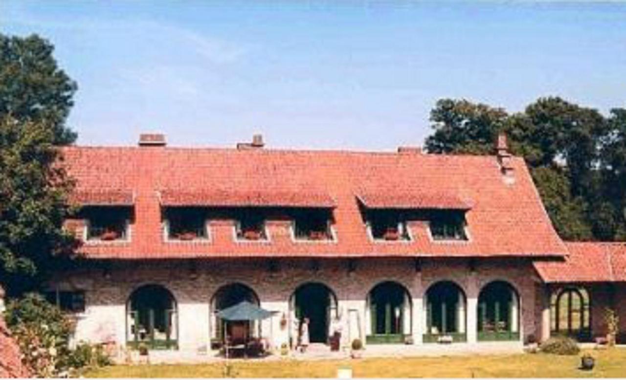 Manoir De Bois En Ardres Exterior photo