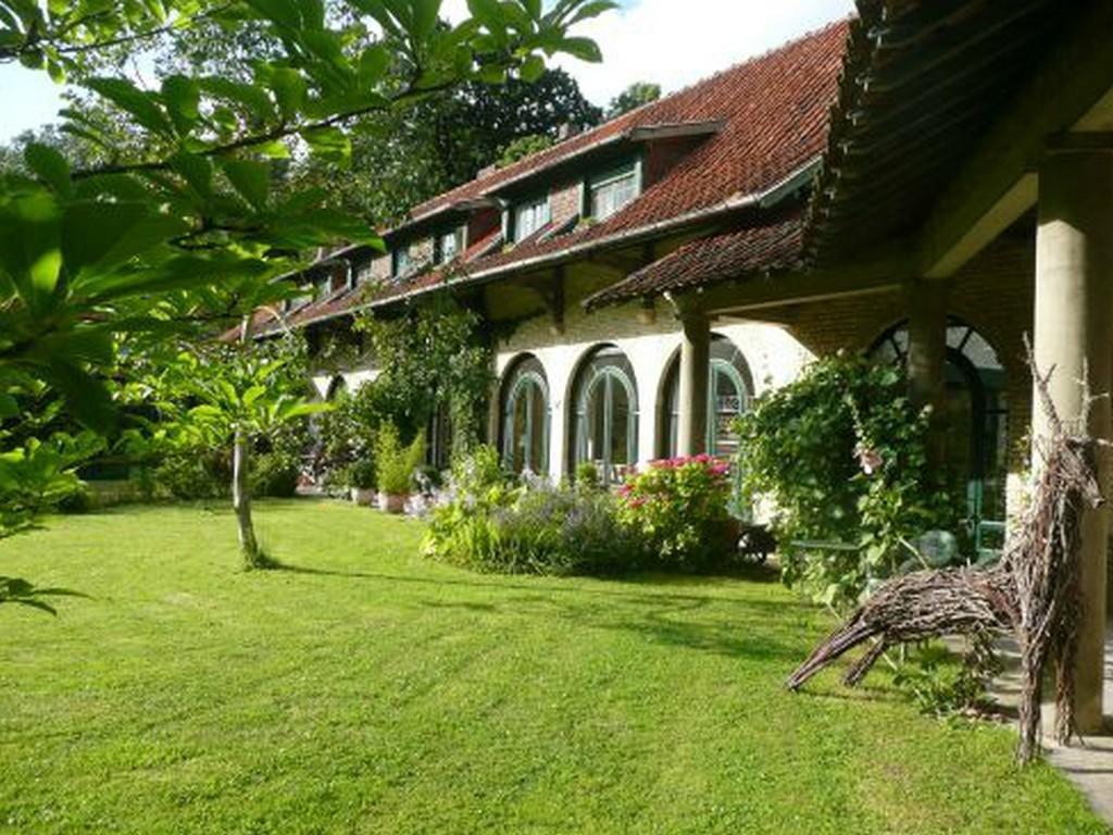 Manoir De Bois En Ardres Exterior photo