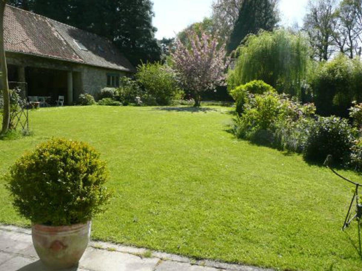 Manoir De Bois En Ardres Exterior photo
